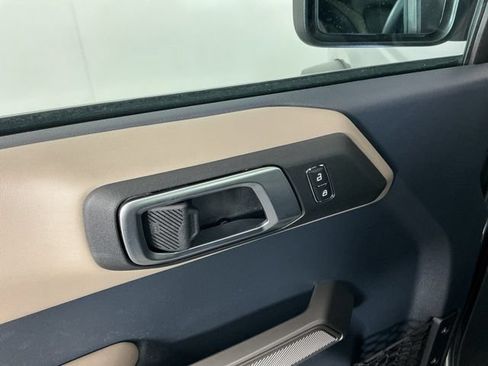 Used 2023 Ford Bronco Wildtrak AWD/4WD image 15