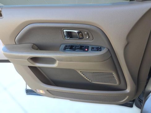 Used 2007 Honda Pilot EX-L image 9