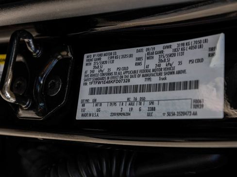 Used 2019 Ford F150 XLT w/ Equipment Group 302A Luxury AWD/4WD image 16