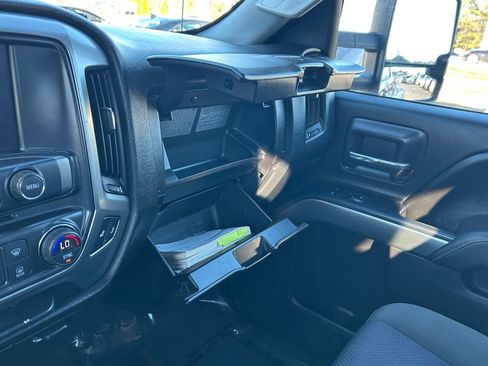 Used 2017 Chevrolet Silverado 1500 LT w/ All Star Edition image 27