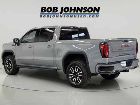 Used 2025 GMC Sierra 1500 AT4 w/ AT4 Premium Package AWD/4WD image 7