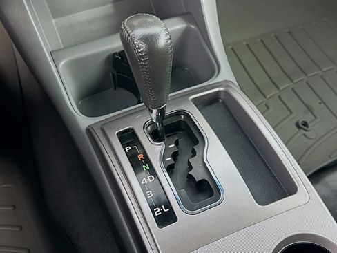 Used 2009 Toyota Tacoma 4x4 Double Cab V6 image 24