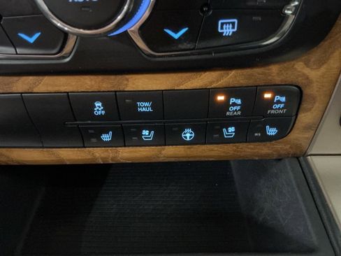 Used 2017 RAM 1500 Laramie Longhorn w/ Convenience Group image 22