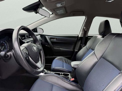 Used 2017 Toyota Corolla SE w/ Carpet Mat Package (TMS) image 15