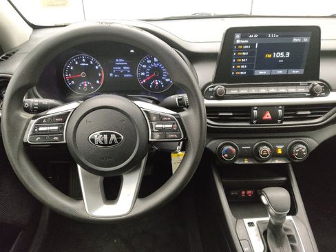 Used 2021 Kia Forte Sedan FWD image 22