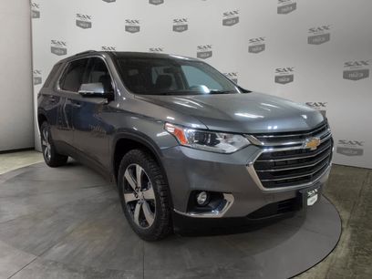 Used 2020 Chevrolet Traverse LT w/ LT Premium Package