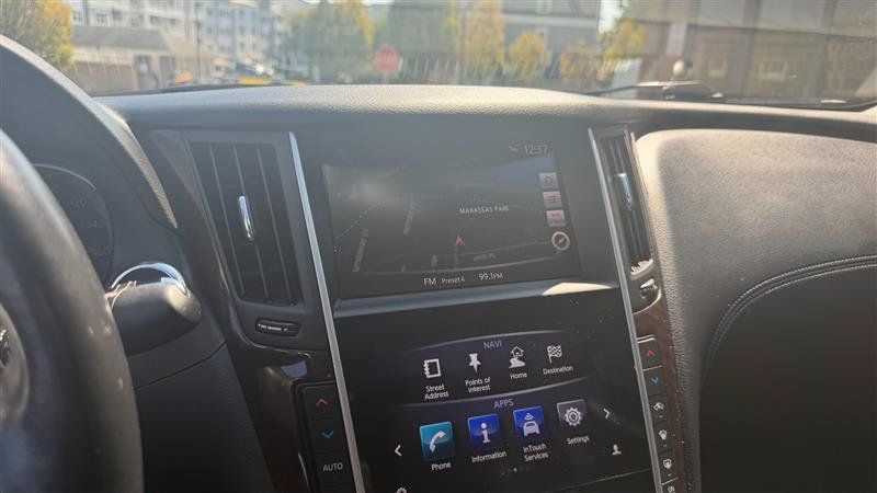 Used 2019 INFINITI Q50 Luxe w/ Essential Package (3.0T Luxe) AWD/4WD image 34