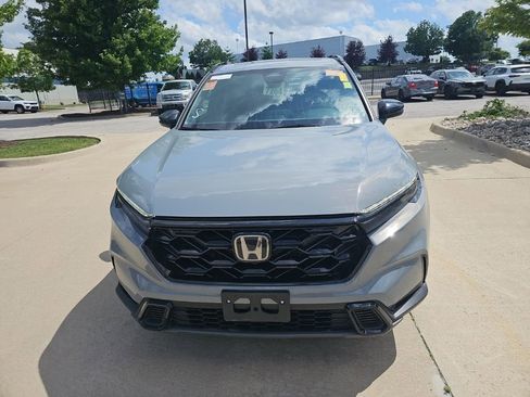 Used 2025 Honda CR-V Sport image 2
