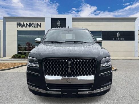 Certified 2024 Lincoln Navigator L Black Label AWD/4WD image 2