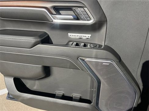 Used 2024 GMC Sierra 1500 Denali w/ Denali Reserve Package image 25