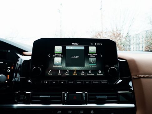 New 2025 Nissan Pathfinder Platinum image 15