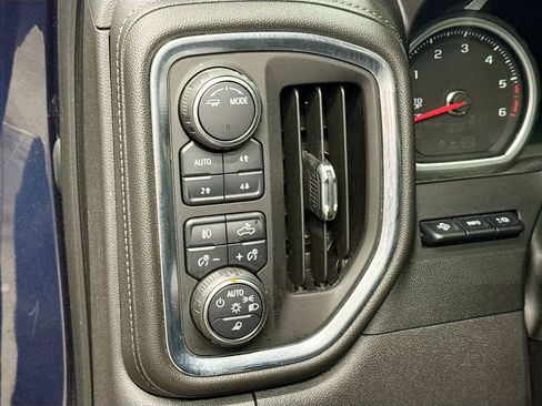 Used 2021 Chevrolet Silverado 1500 High Country w/ Technology Package image 13