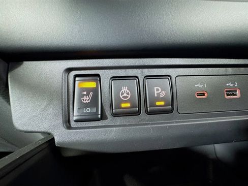 New 2026 Nissan Frontier SV w/ SV Convenience Package AWD/4WD image 19