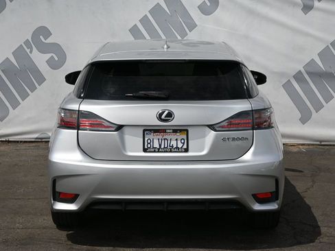 Used 2016 Lexus CT 200h image 5