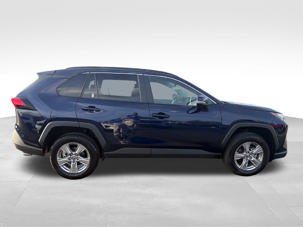 Used 2025 Toyota RAV4 XLE w/ Convenience Package AWD/4WD image 7