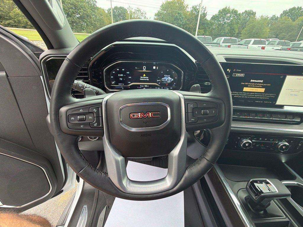 Used 2023 GMC Sierra 1500 SLT w/ SLT Premium Package AWD/4WD image 25