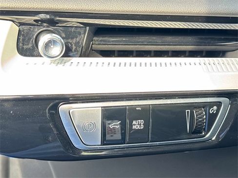 New 2026 Cadillac Optiq Luxury 1 image 28