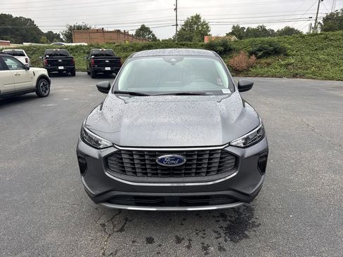 New 2026 Ford Escape Active image 2