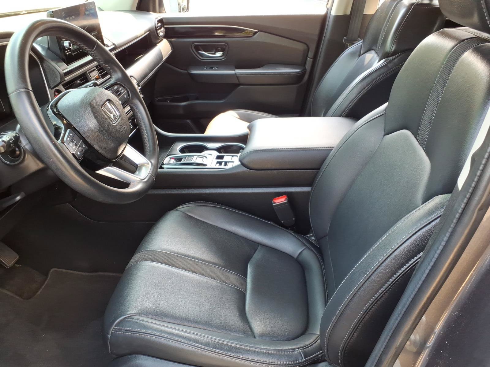 Certified 2024 Honda Pilot Touring image 10