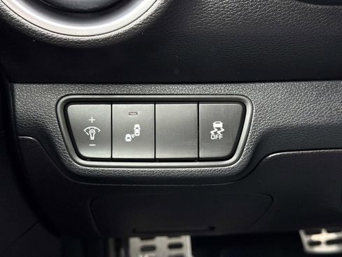 Used 2023 Kia Forte GT-Line w/ GT-Line Premium Package FWD image 15
