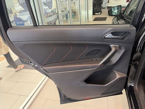 Used 2024 Volkswagen Tiguan Wolfsburg Edition AWD/4WD image 22