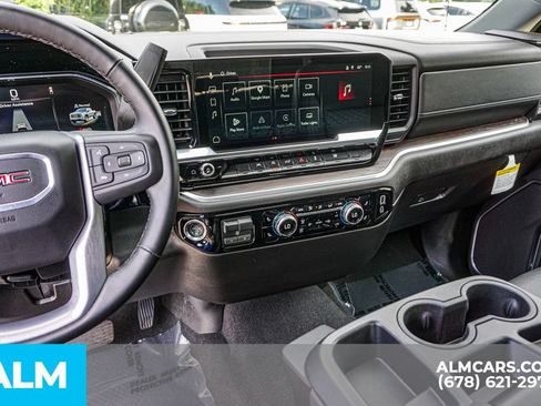 Used 2026 GMC Sierra 1500 SLT AWD/4WD image 31