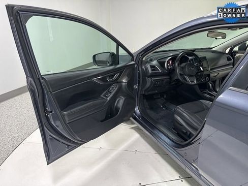 Used 2017 Subaru Impreza 2.0i Limited w/ Moonroof/BSD & Rcta/Eyesight image 11