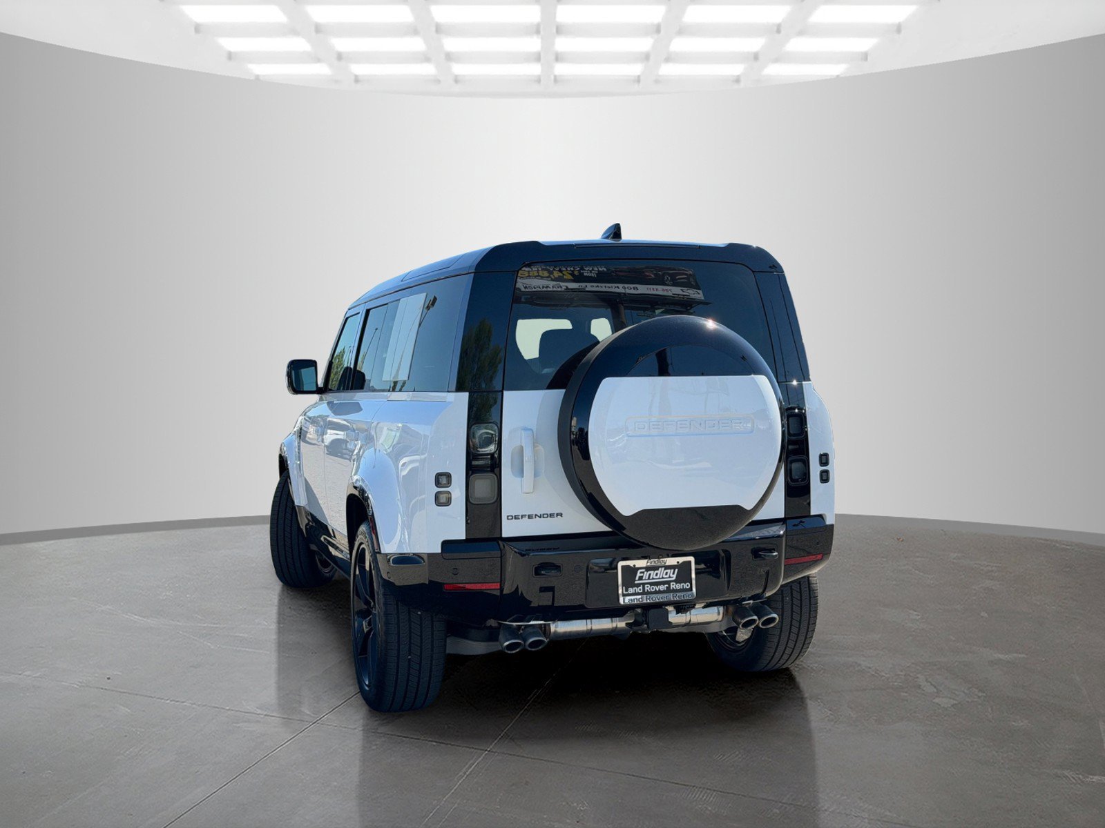 Used 2026 Land Rover Defender 110 V8 AWD/4WD image 7