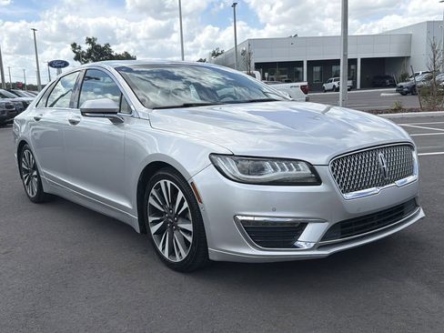 Used 2019 Lincoln MKZ Reserve FWD image 2