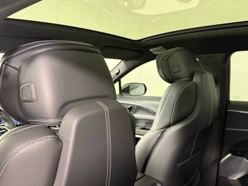 New 2026 Cadillac Lyriq V image 22