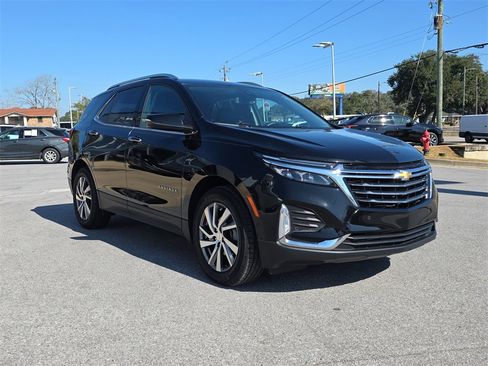 Used 2023 Chevrolet Equinox Premier image 10