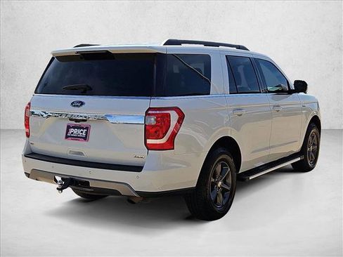 Certified 2021 Ford Expedition XLT image 5