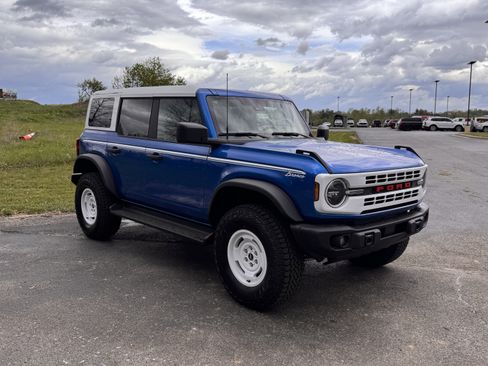 New 2026 Ford Bronco Heritage Edition image 2
