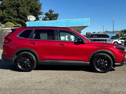 Certified 2024 Honda CR-V Sport image 3