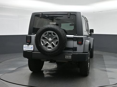 Used 2016 Jeep Wrangler Unlimited Sport AWD/4WD image 6