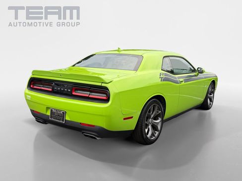Used 2015 Dodge Challenger R/T w/ Quick Order Package 22B R/T RWD image 7
