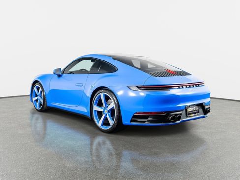 Used 2022 Porsche 911 Carrera image 15