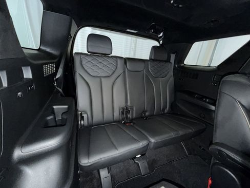 Used 2022 Hyundai Palisade Calligraphy w/ Cargo Package image 17