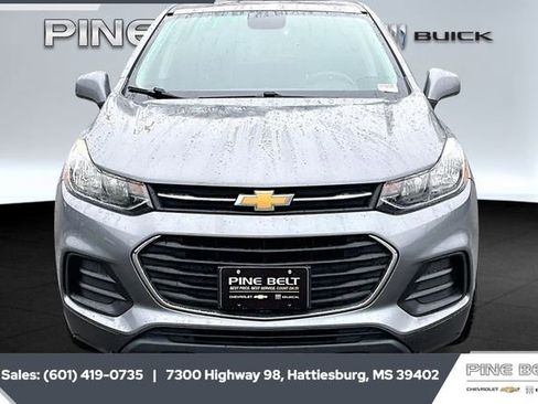 Used 2020 Chevrolet Trax LS w/ Tint and Cruise Package image 3