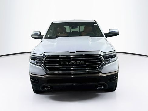 Used 2023 RAM 1500 Limited AWD/4WD image 2