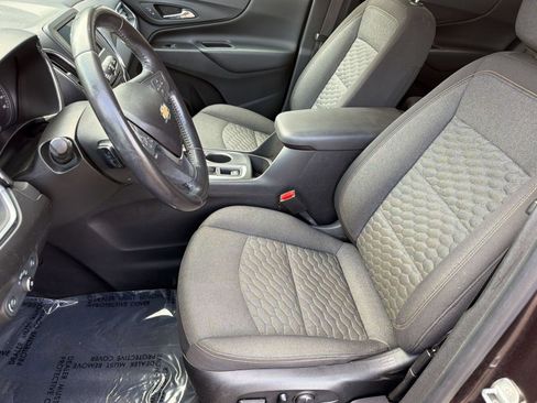 Used 2020 Chevrolet Equinox LT FWD image 5