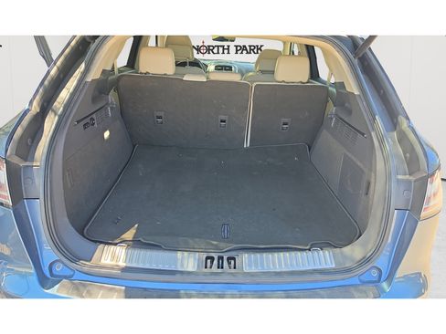 Used 2019 Lincoln Nautilus Reserve w/ Cargo Utility Package FWD image 24
