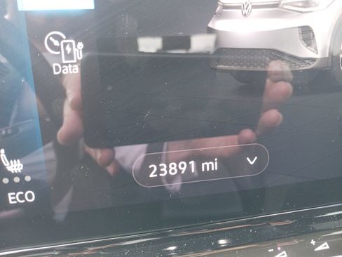 Used 2023 Volkswagen ID.4 Pro S RWD image 4