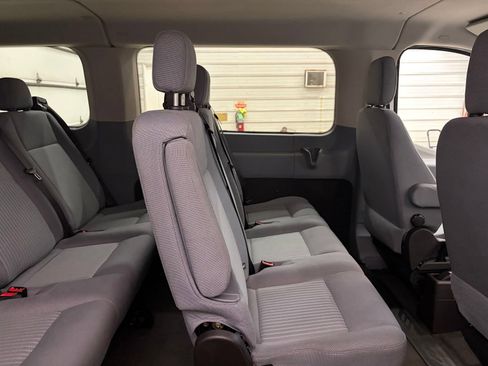 Used 2015 Ford Transit 150 XLT RWD image 27