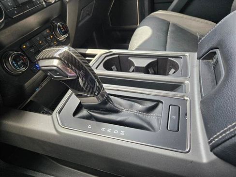 Used 2019 Ford F150 Raptor w/ Equipment Group 802A Luxury AWD/4WD image 15