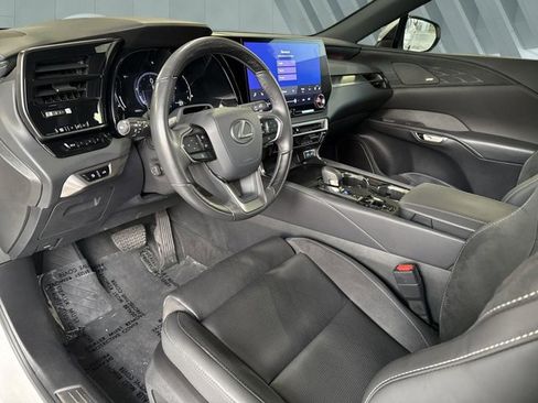 Certified 2024 Lexus RX 350 FWD w/ Convenience Package image 10