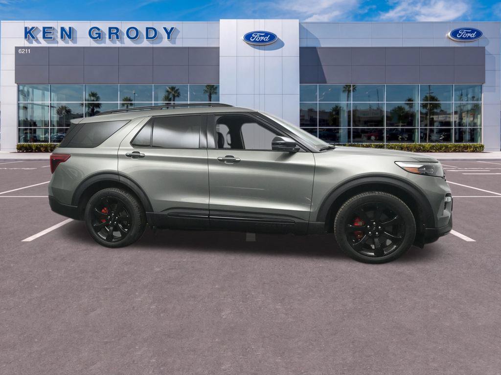 Used 2020 Ford Explorer ST w/ ST Street Pack AWD/4WD image 5