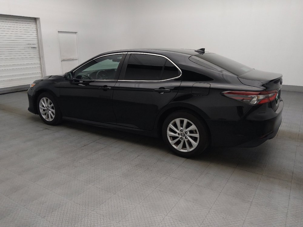 Used 2023 Toyota Camry LE FWD image 3