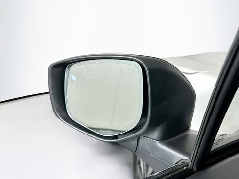 Used 2025 Subaru Outback Premium image 16