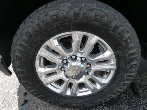 Used 2022 GMC Sierra 2500 Denali w/ Denali Ultimate Package AWD/4WD image 10